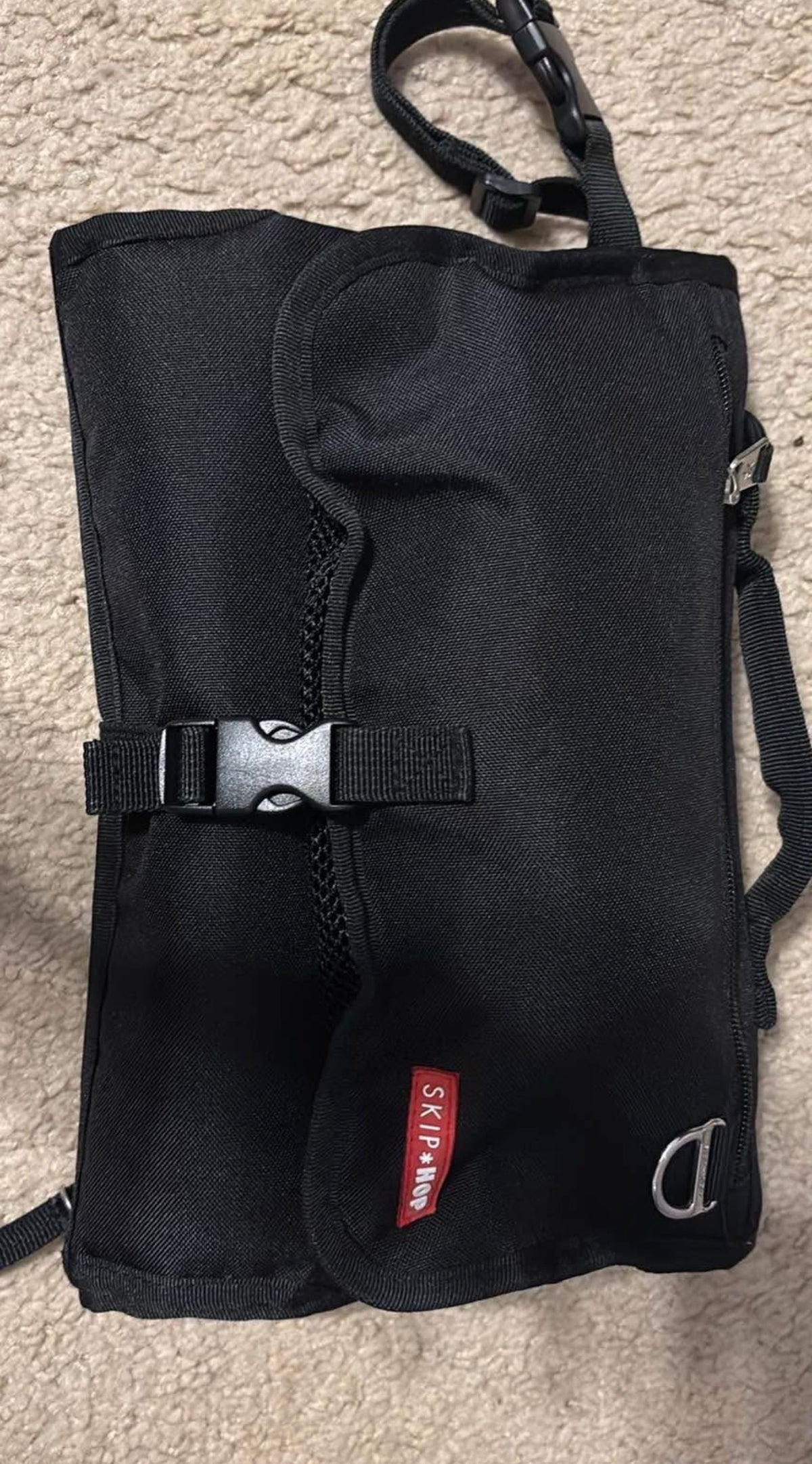Skiphop changing mat Black