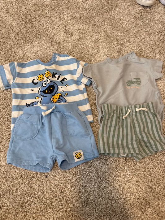 Summer outfits GUC - size Month - 3-6 / 6M