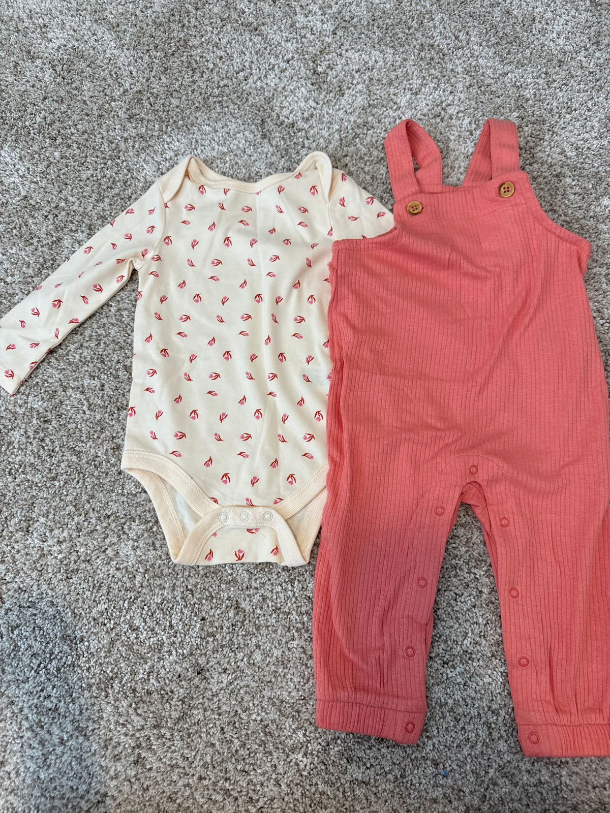 C&J outfit NWT - size Month - 6-9 / 9M