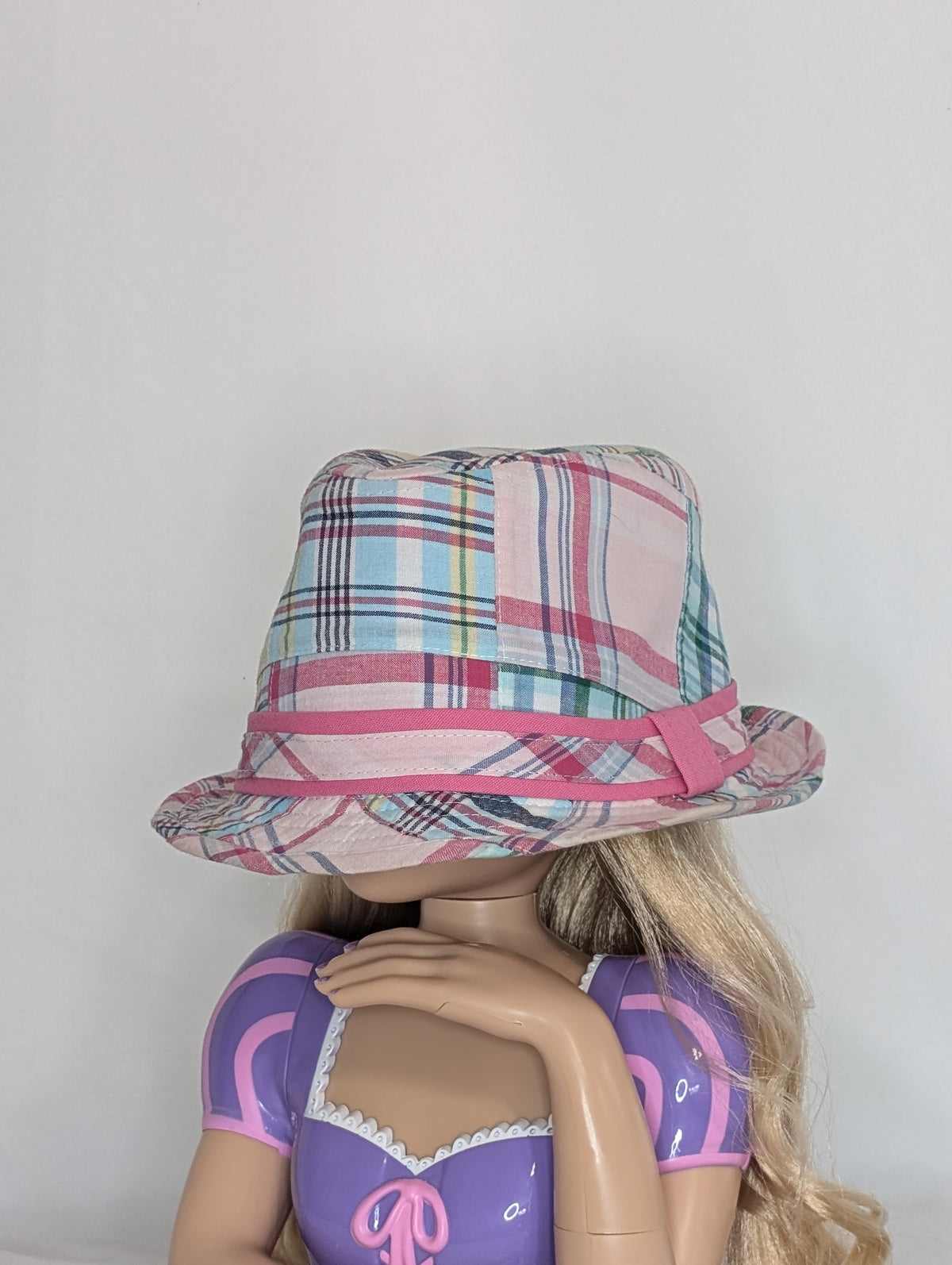 VGUC girls 2-4 years plaid fedora, hot pink,