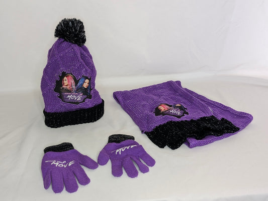 EUC Descendents 3pc hat, scarf, glove set. Mal &