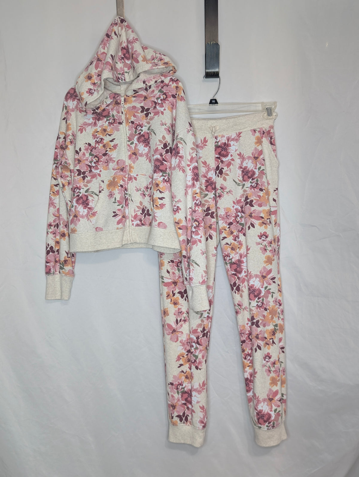 EUC OshKosh 2pc floral print terry sweat set, - size Youth - 14 (XL)