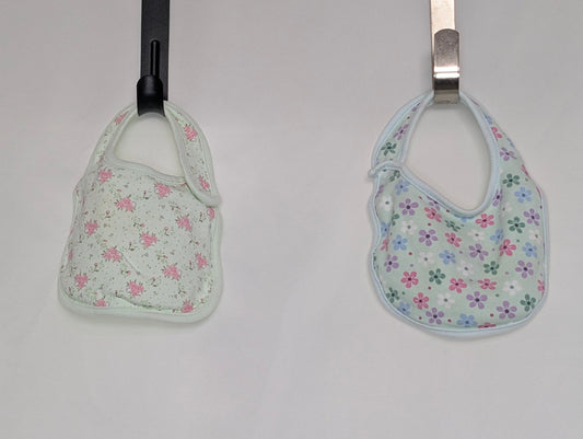GUC set of 2 bibs, 100% cotton, reversible,
