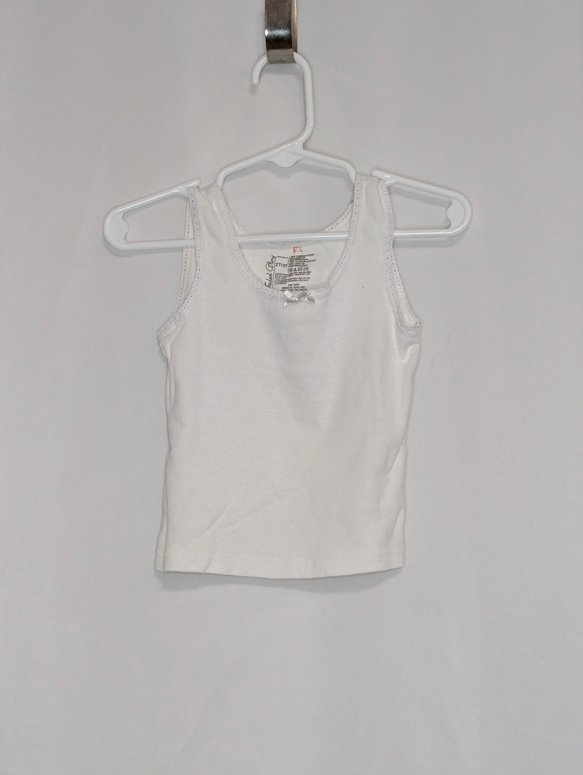 EUC girls tank undershrt white, sized 2T/3T - size Toddler - 2T