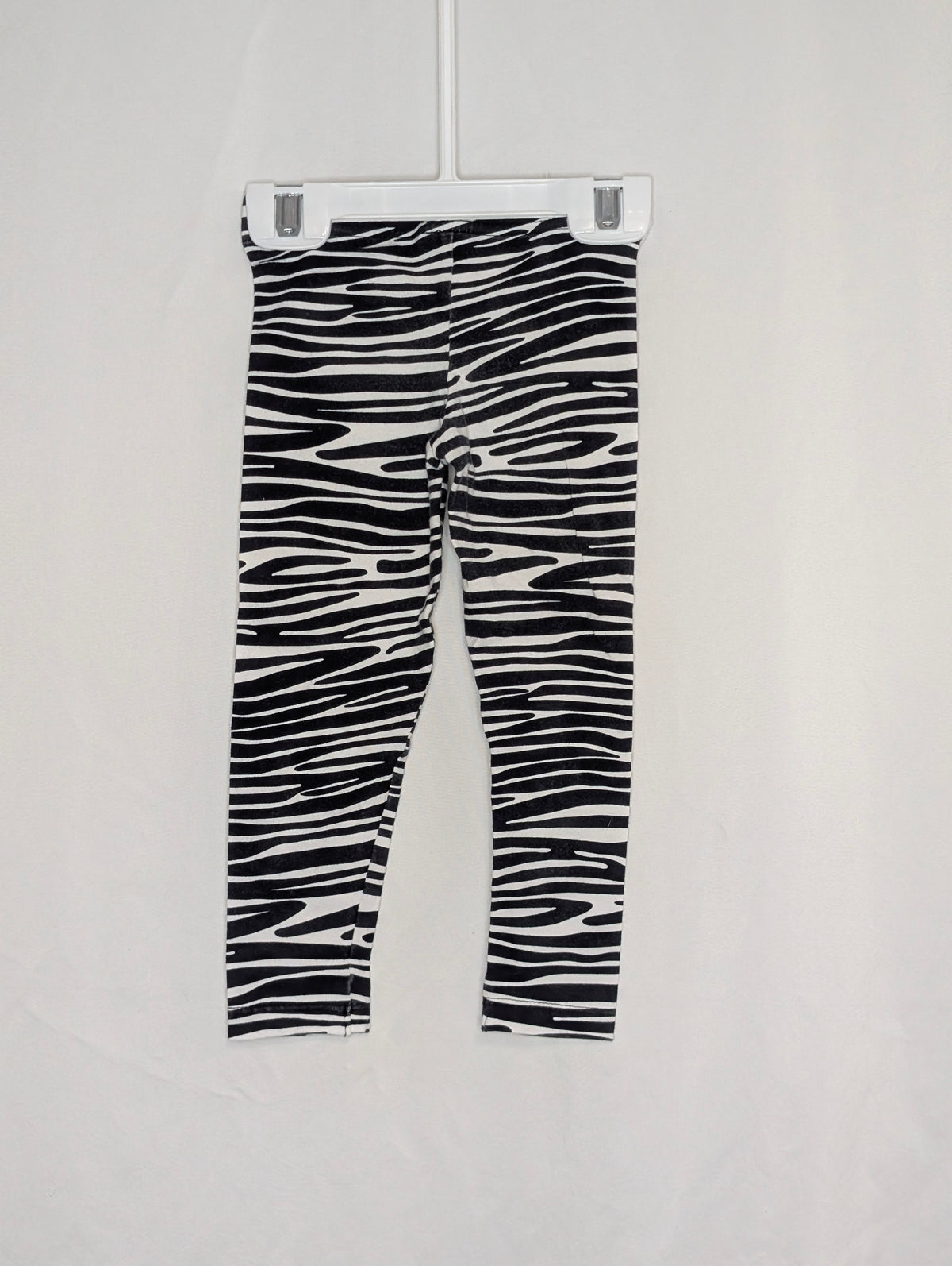 VGUC Carter black & white zebra striped - size Toddler - 2T