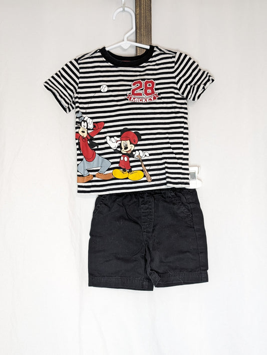 EUC 2pc, s/s Mickey Pluto, Goofy playing - size Month - 12-18 / 18M