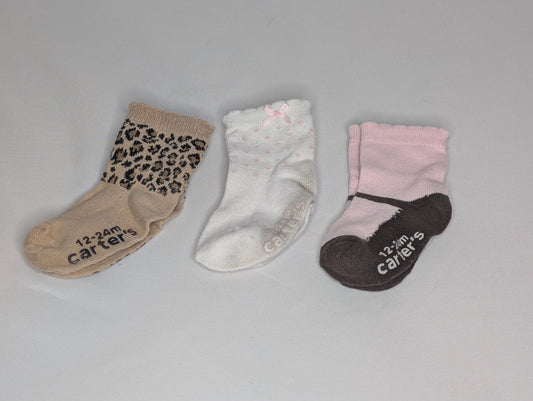 EUC 3pr Carter socks, sz 12-24months, tan leopard