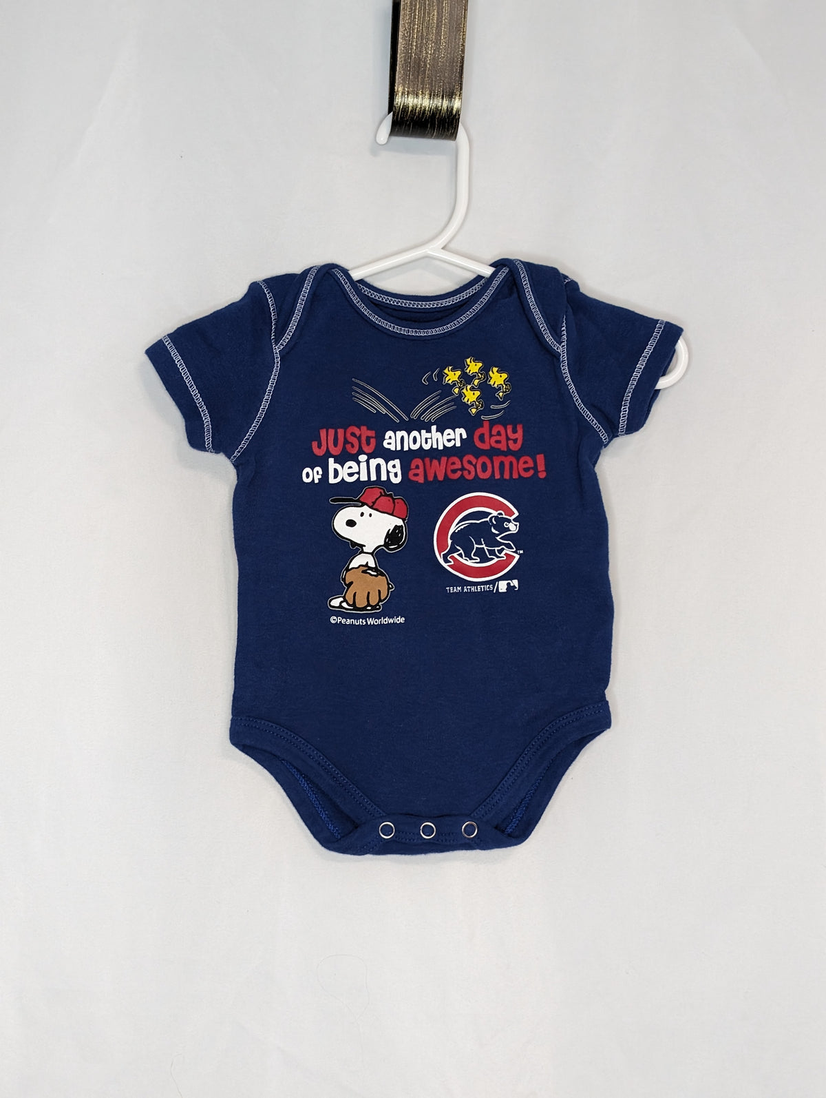 EUC Chicago Cubs Snoopy onesie blue w/white trim - size Month - 0-3 / 3M
