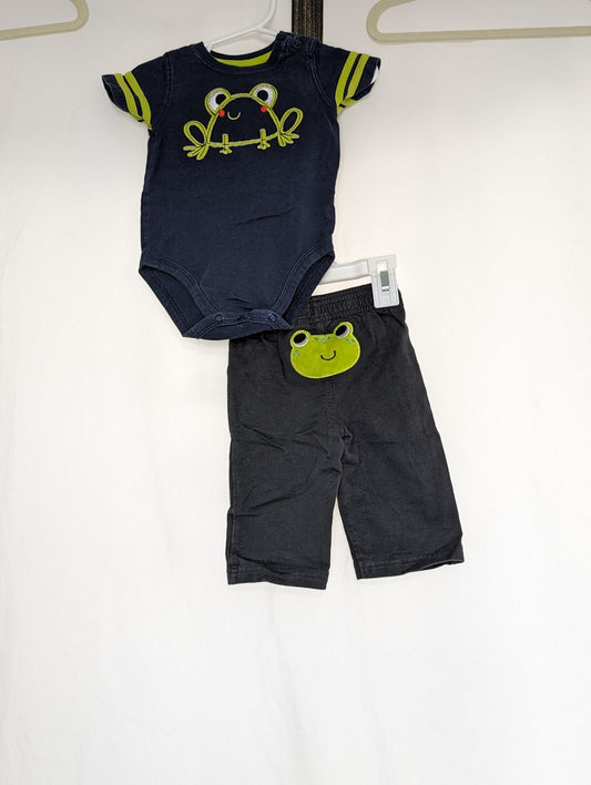 GUC 2pc frog set, navy onesie w/green frog - size Month - 3-6 / 6M