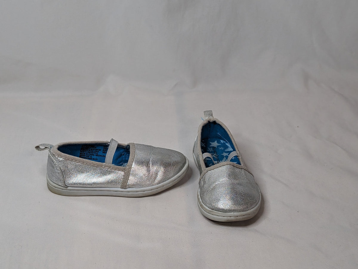 VGUC metallic silver slip on sneakers - size Shoes - Toddler 7