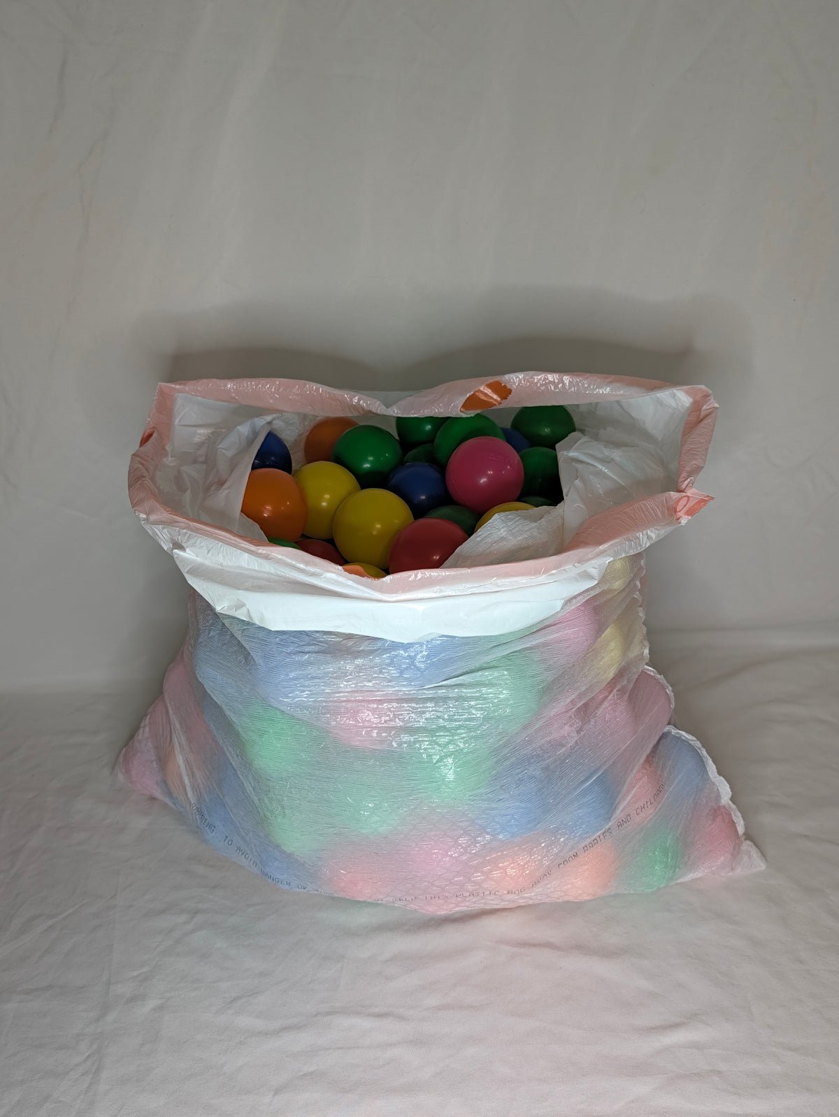 EUC bag of 195 ball pit balls, clean, various