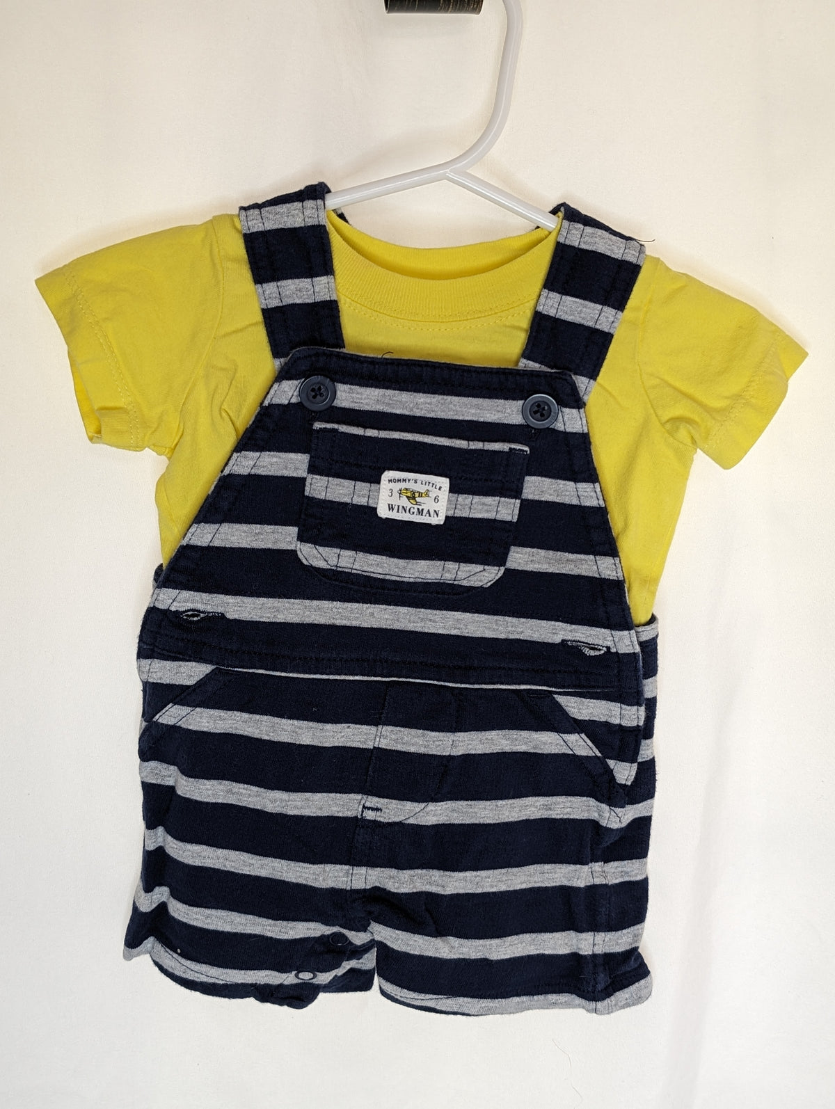EUC Carter 2pc shortalls and yellow tshirt; - size Month - 0-3 / 3M