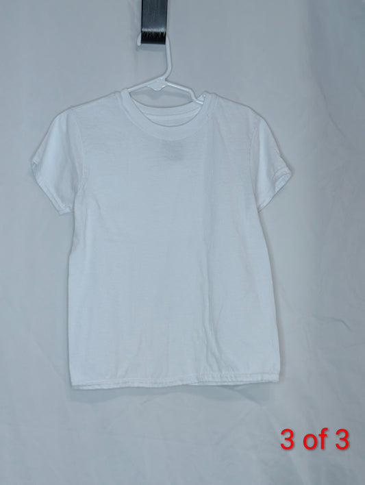 EUC Hanes s/s white undershirt - size Youth - 5 (XS)