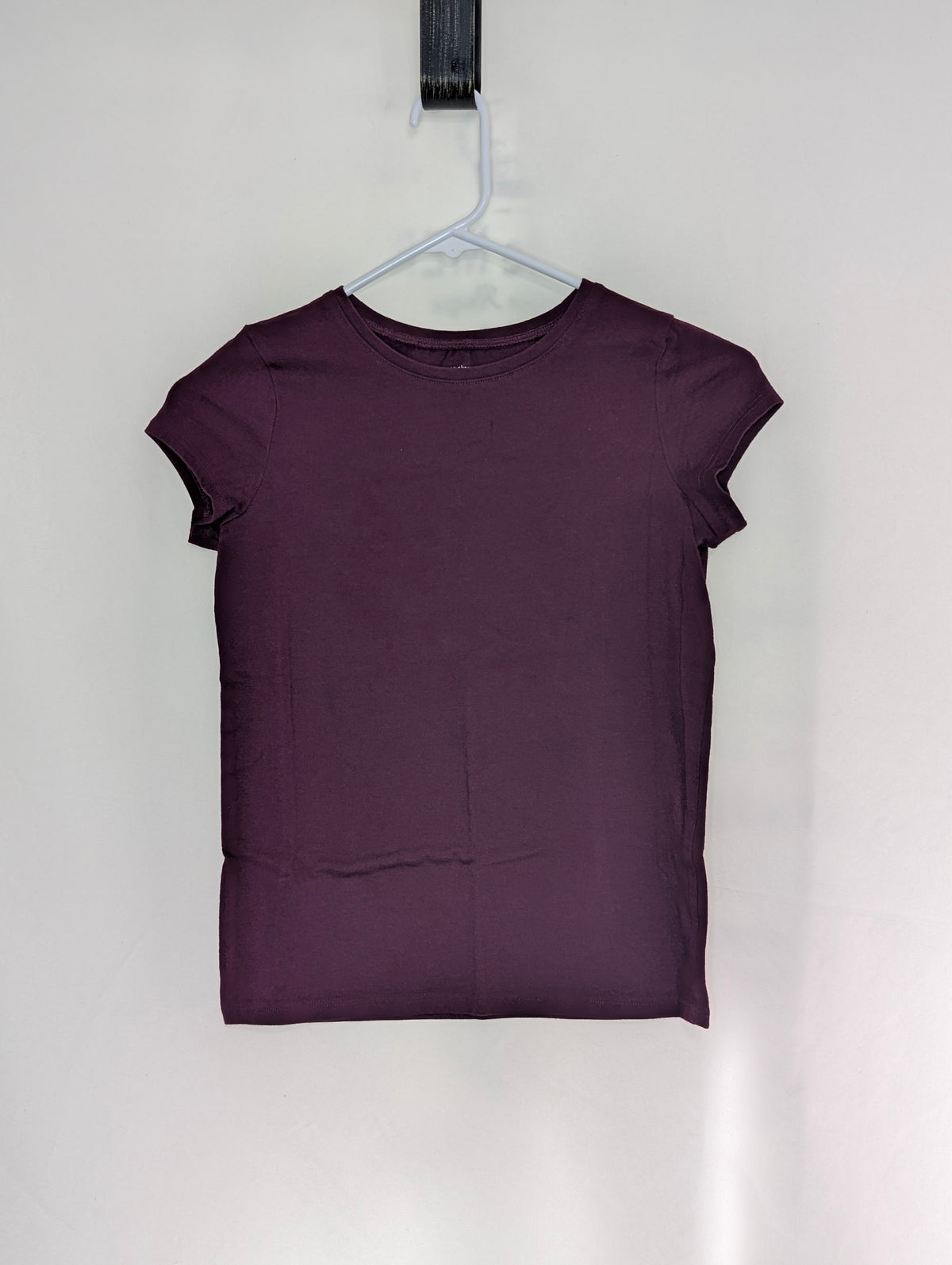 EUC JumpBean s/s dark purple/plum tee - size Youth - 10 (L)