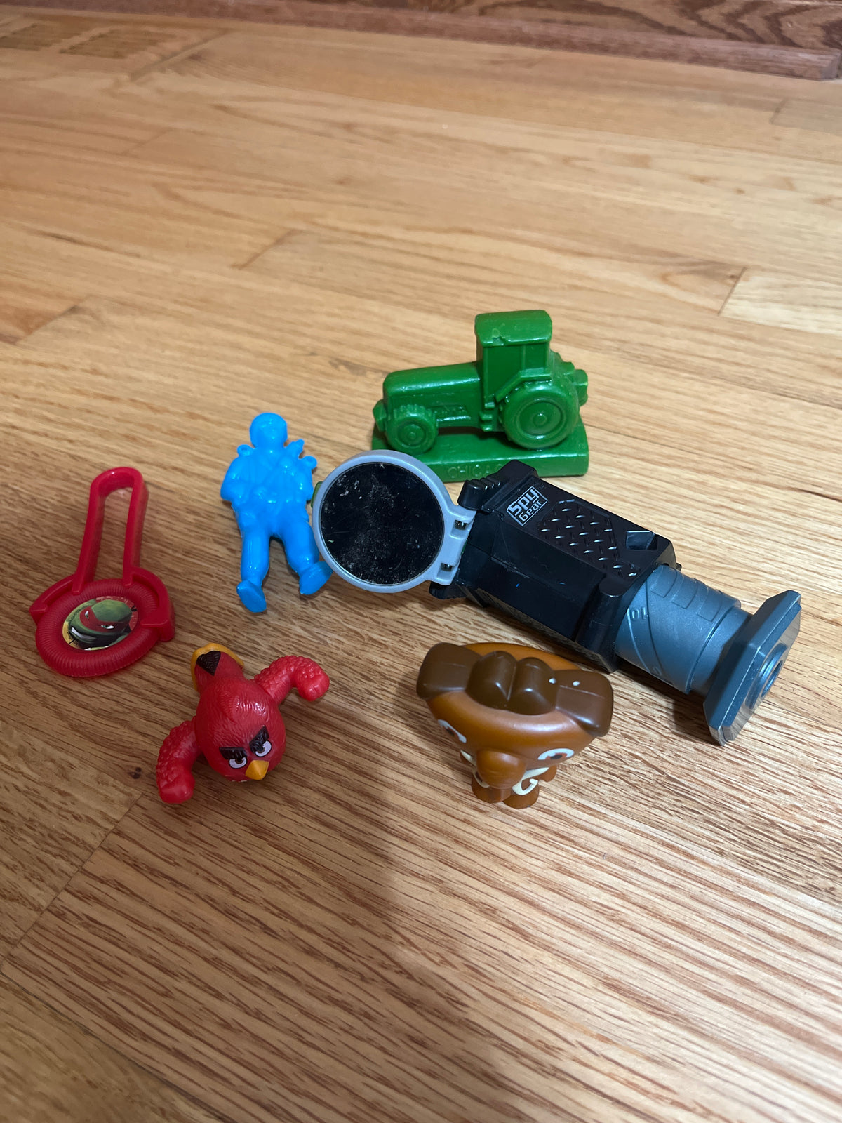 6 random toys McDonald's, Spy Gear,etc