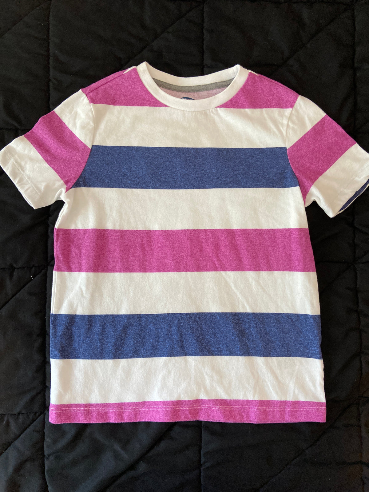 *Old Navy ss stripes White blue purple - size Youth - 8 (M)
