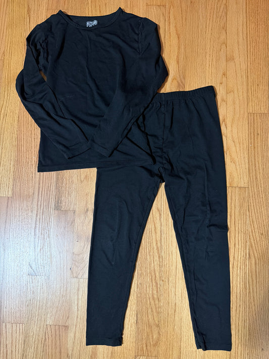 32 Degree Heat long undr Black shirt and pants - size Youth - 8 (M)