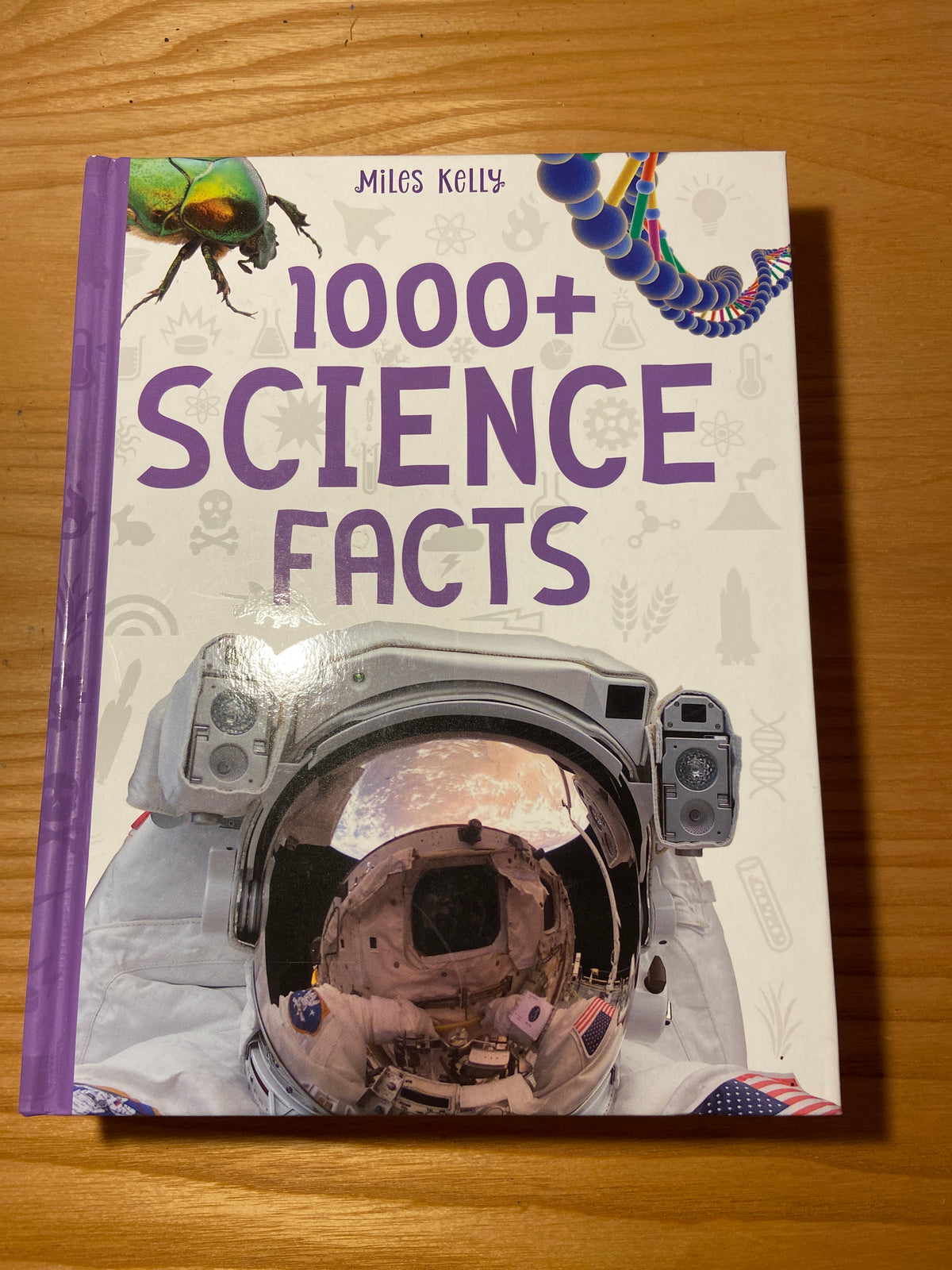 * 1000+ Science Facts Hard cover, 500 pages