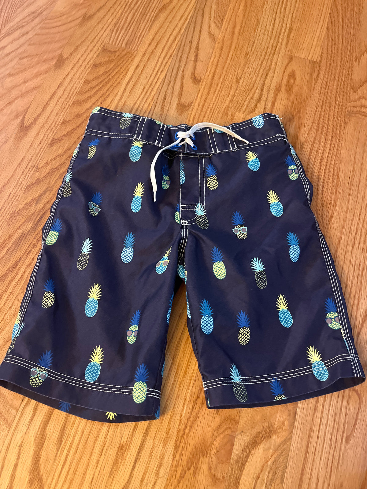Pineapple swim trunks Navy/lime -Gymboree - size Youth - 6 (S)