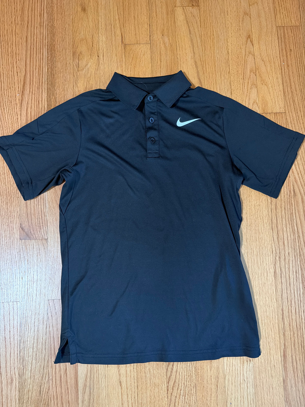 Black Nike polo- S Dri-Fit, like new - size Youth - 7 (S)
