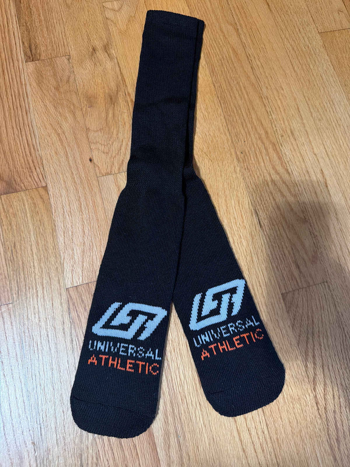 Black baseball socks *Universal Athletic