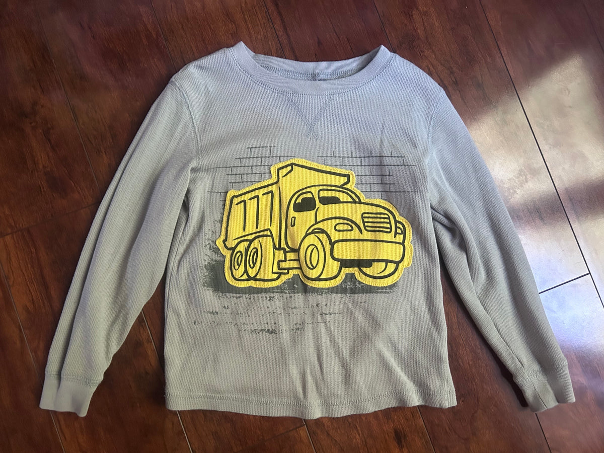 LS top gray GUC W/yellow truck - size Toddler - 5T