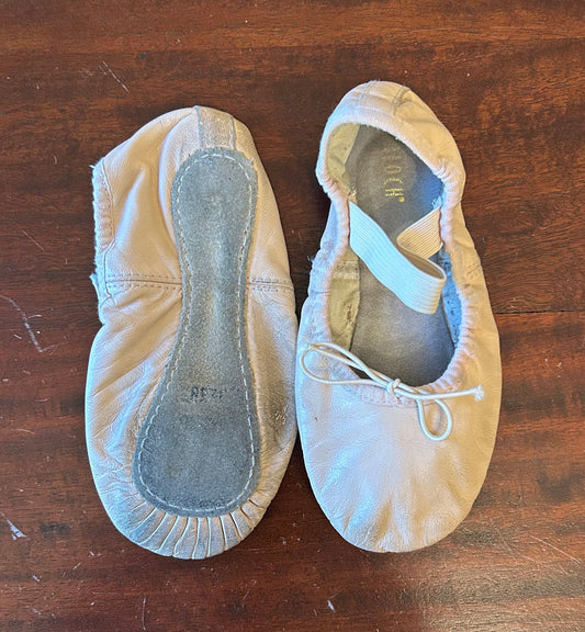 BLOCH 12.5 DANCE 4-5YO - size Shoes - Kids 12 1/2
