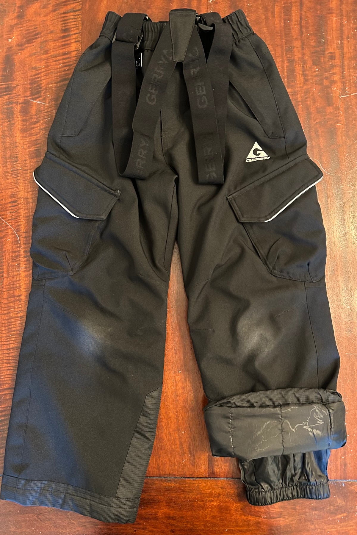 SNOW PANTS W SUSPENDERS PLAY GERY - size Youth - 7 (S)