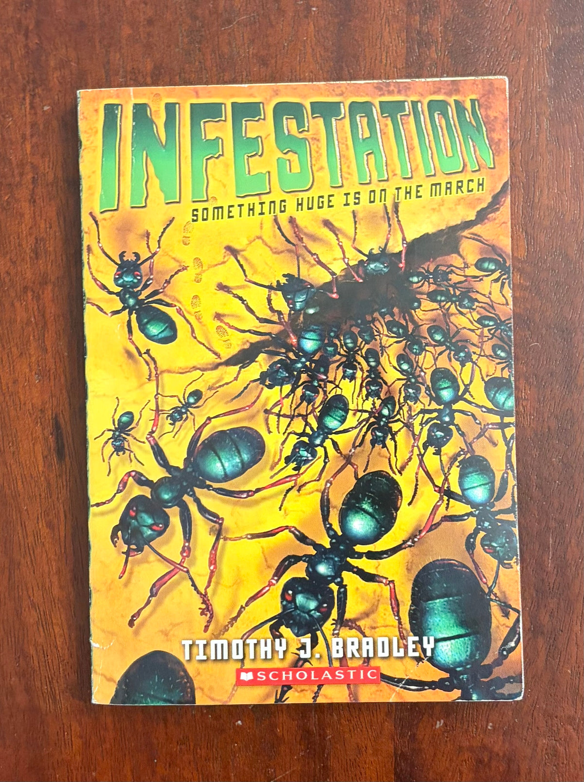 INFESTATION SMTHG IS ON THE MARCH 180 PAGES