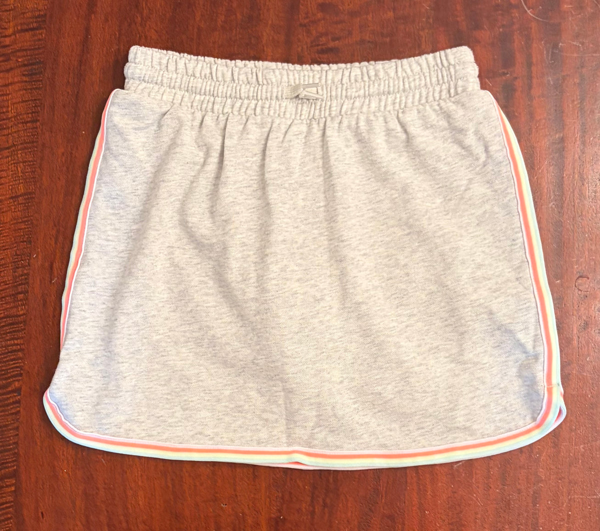 GAP GRAY SKORT GUC SPORT - size Youth - 8 (M)