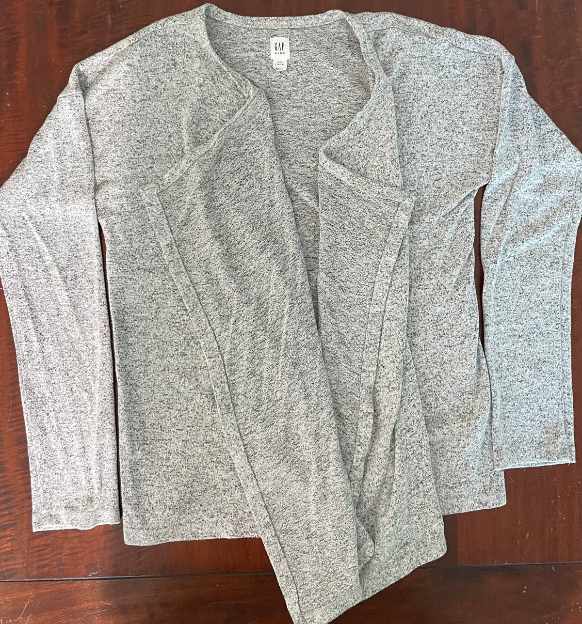 GAP gray jersey sweater PLAY - size Youth - 14 (XL)