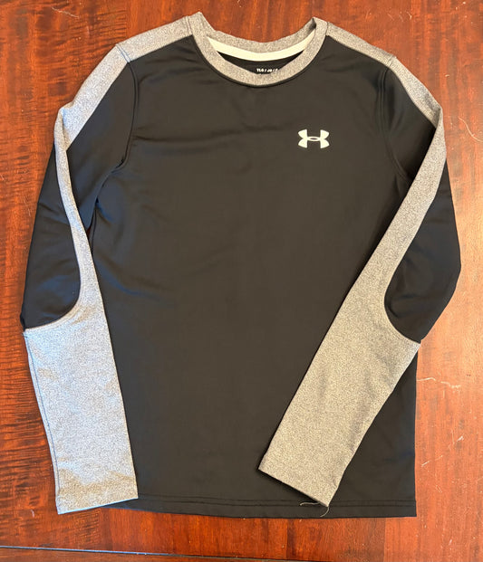 UNDERARMOR BLACK WARMUP LONG SLEEVE EUC - size Youth - 10 (L)