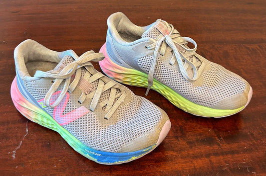 NEW BALANCE SNEAKER PLAY - size Shoes - Kids 12 1/2