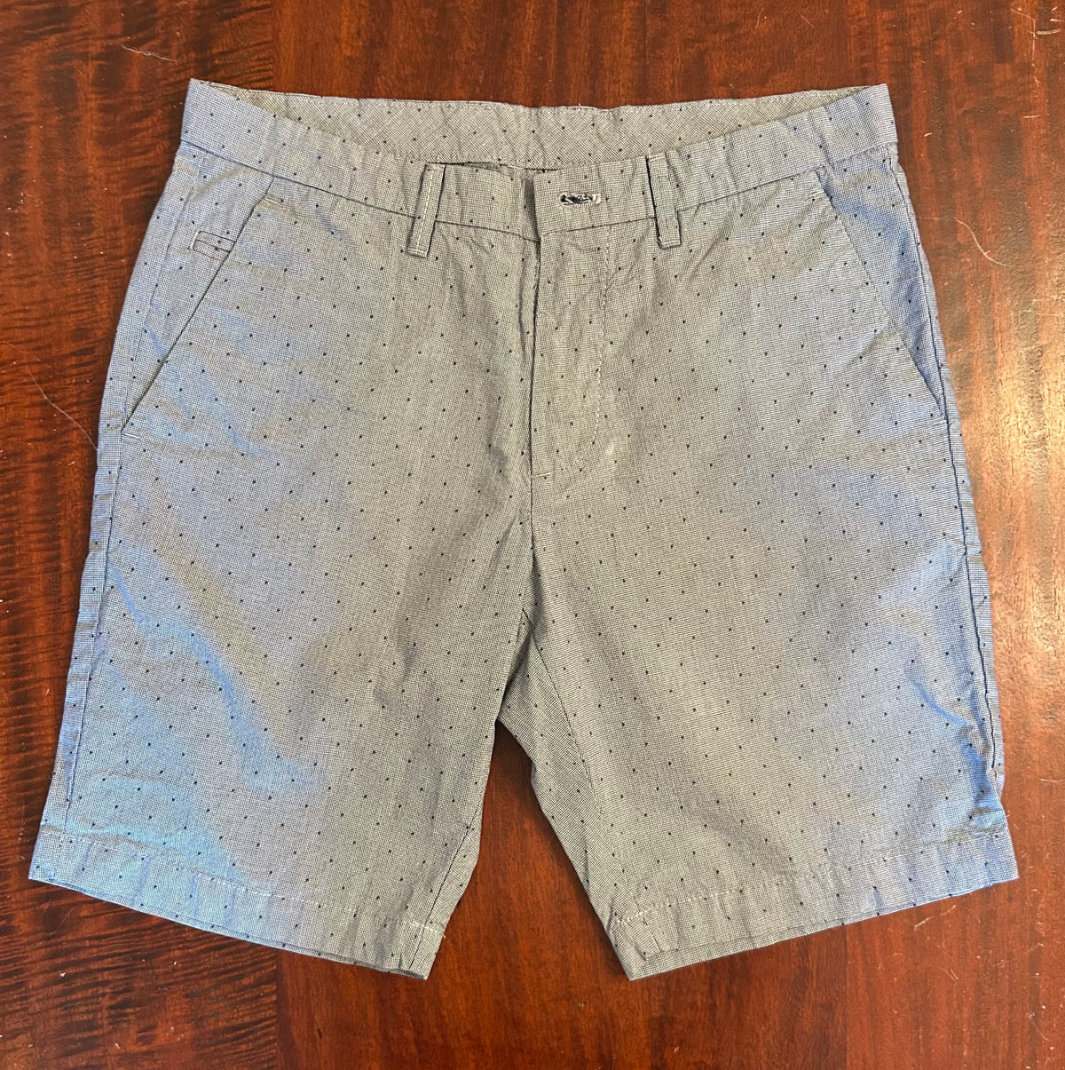 CALVIN KLEIN COTTON SHORTS POLKA DOT EUC - size Teen/Men - S (29-31)