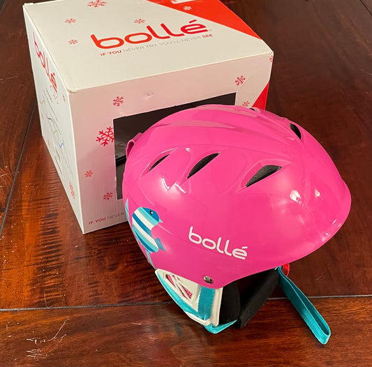 Bolle ski helmet very clean size