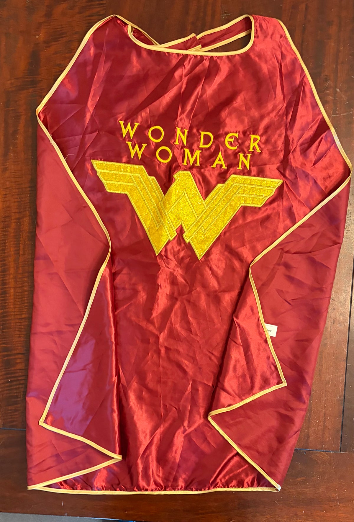 WONDER WOMAN CAPE 5-6YO