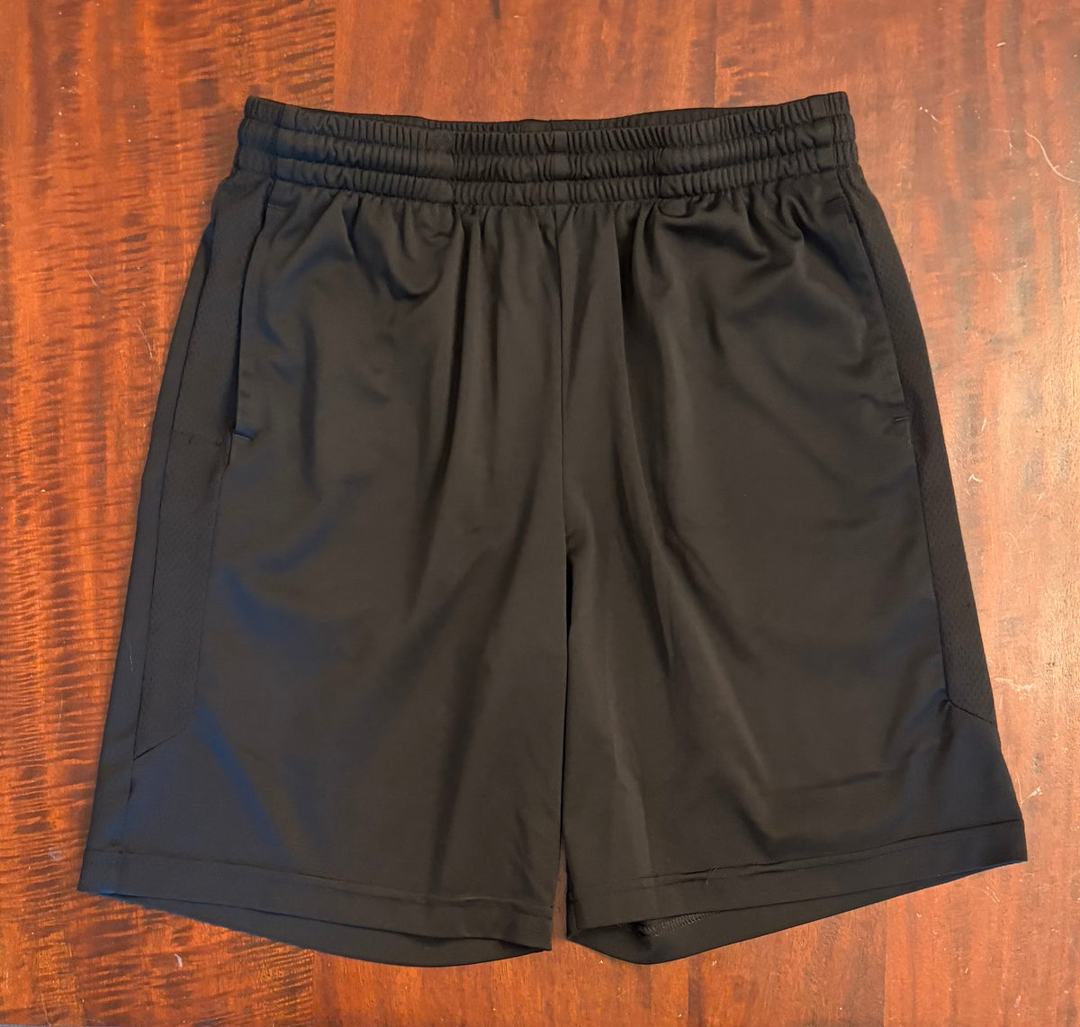 TEK GEAR DRY FIT SHORTS EUC BLACK - size Youth - 18 (XXL)