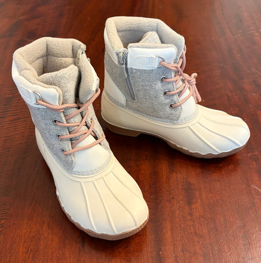 NORDSTROM WHITE BOOTIE WINTER WARM NEW WITH TAG - size Shoes - Kids 2