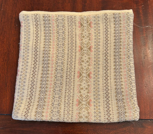 GAP NEW NWT SCARF KNIT SLEEVE