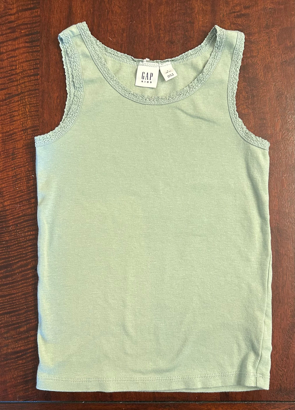 GAP SAGE COTTON UNDER SHIRT GUC - size Youth - 6 (S)