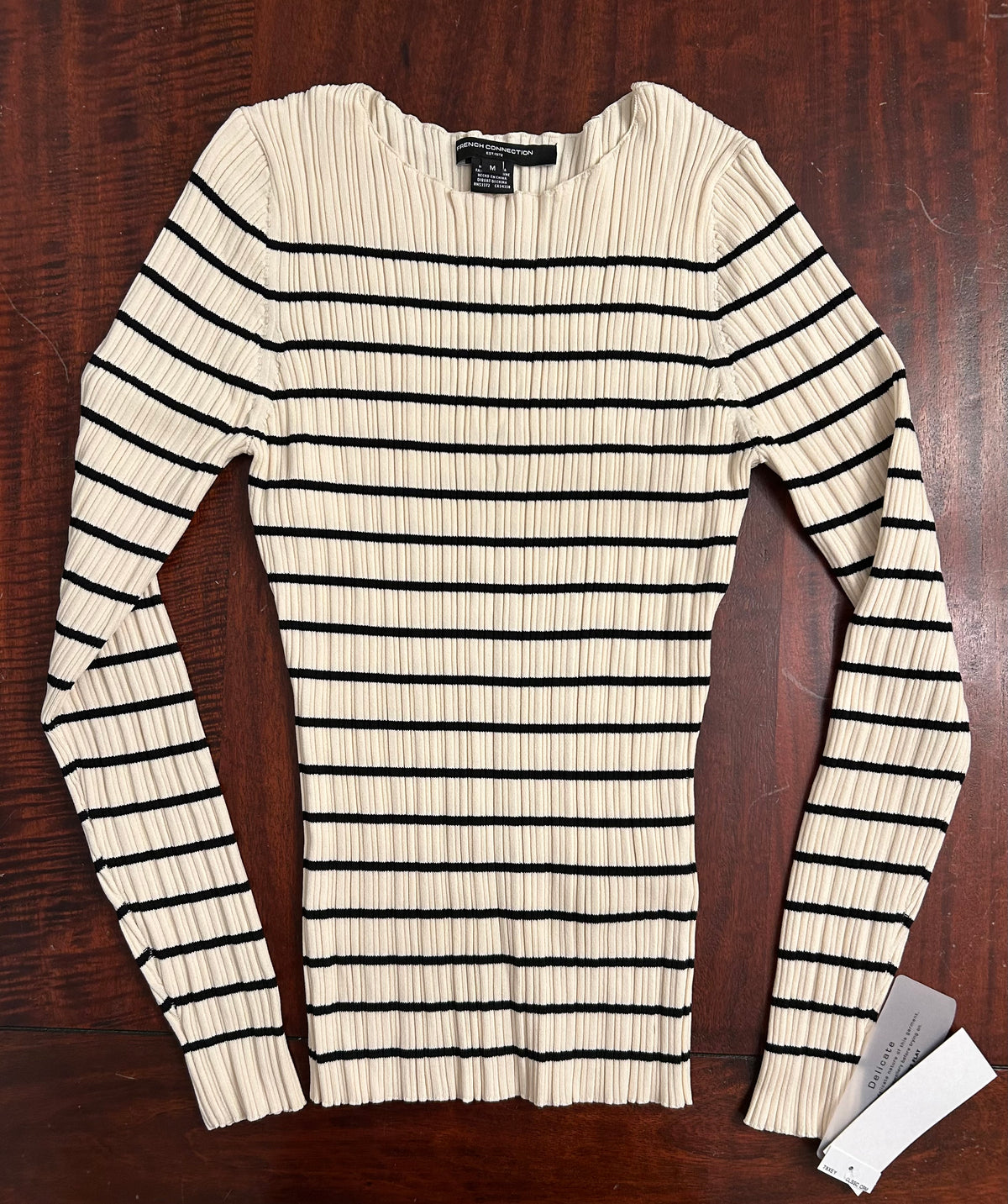 FRENCH CONNECTION NEW NWT STREACH TOP - size Women - M (8/10)