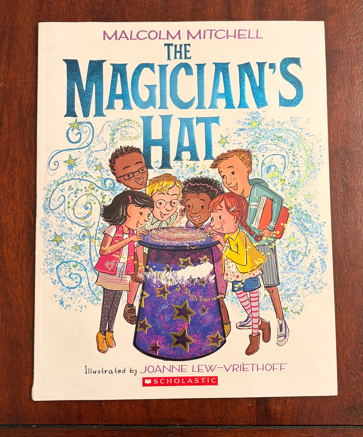 MAGICIAN'S HAT