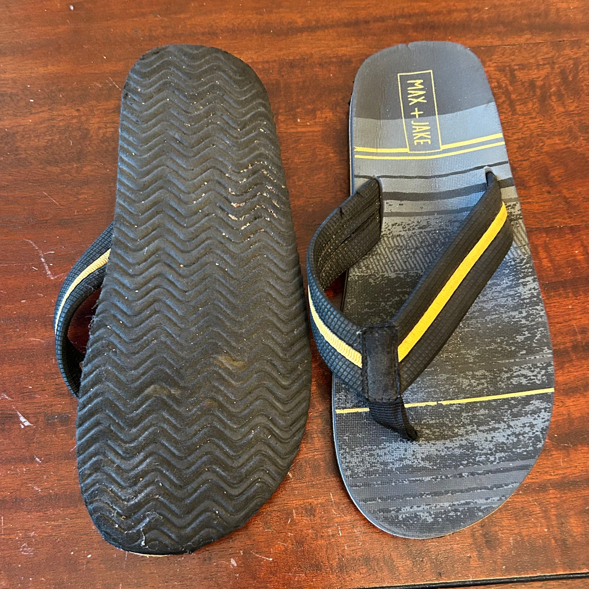 MAX&JAKE FLIP FLOPS PLAY - size Shoes - Adult 5