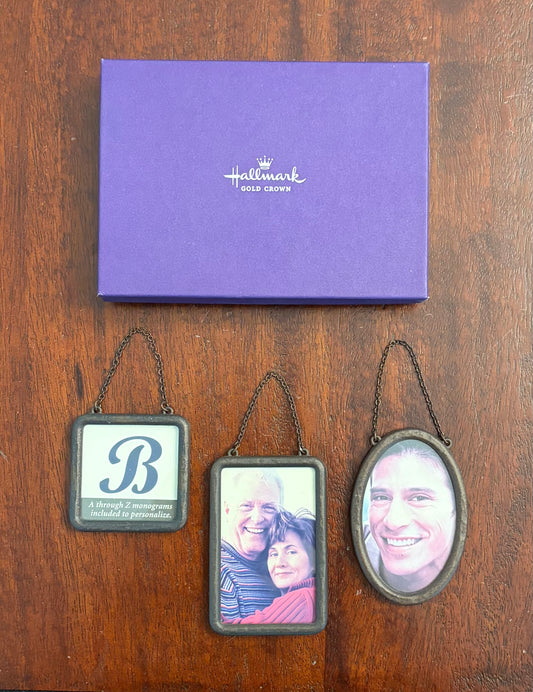 HALLMARK PICTURE TREE ORNAMENT NEW