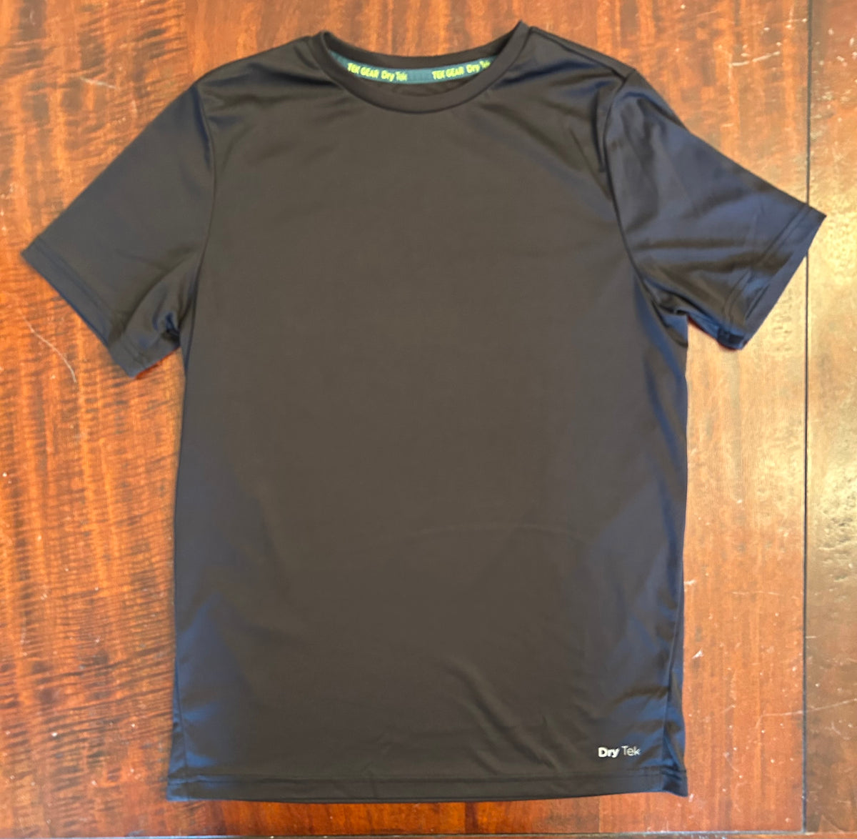 TEK GEAR DRY FIT SHIRT EUC BLACK - size Youth - 18 (XXL)