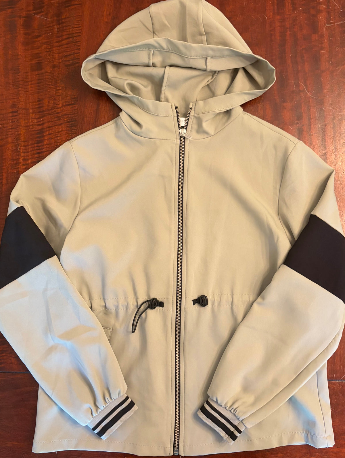 ZARA LIGHT JACKET SAGE EUC SINCH WAIST - size Youth - 12 (L)