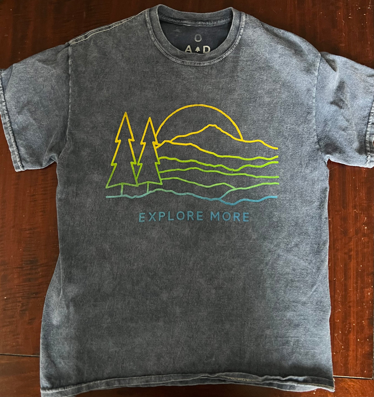 American Outdoors PLAY washed blue t-shirt