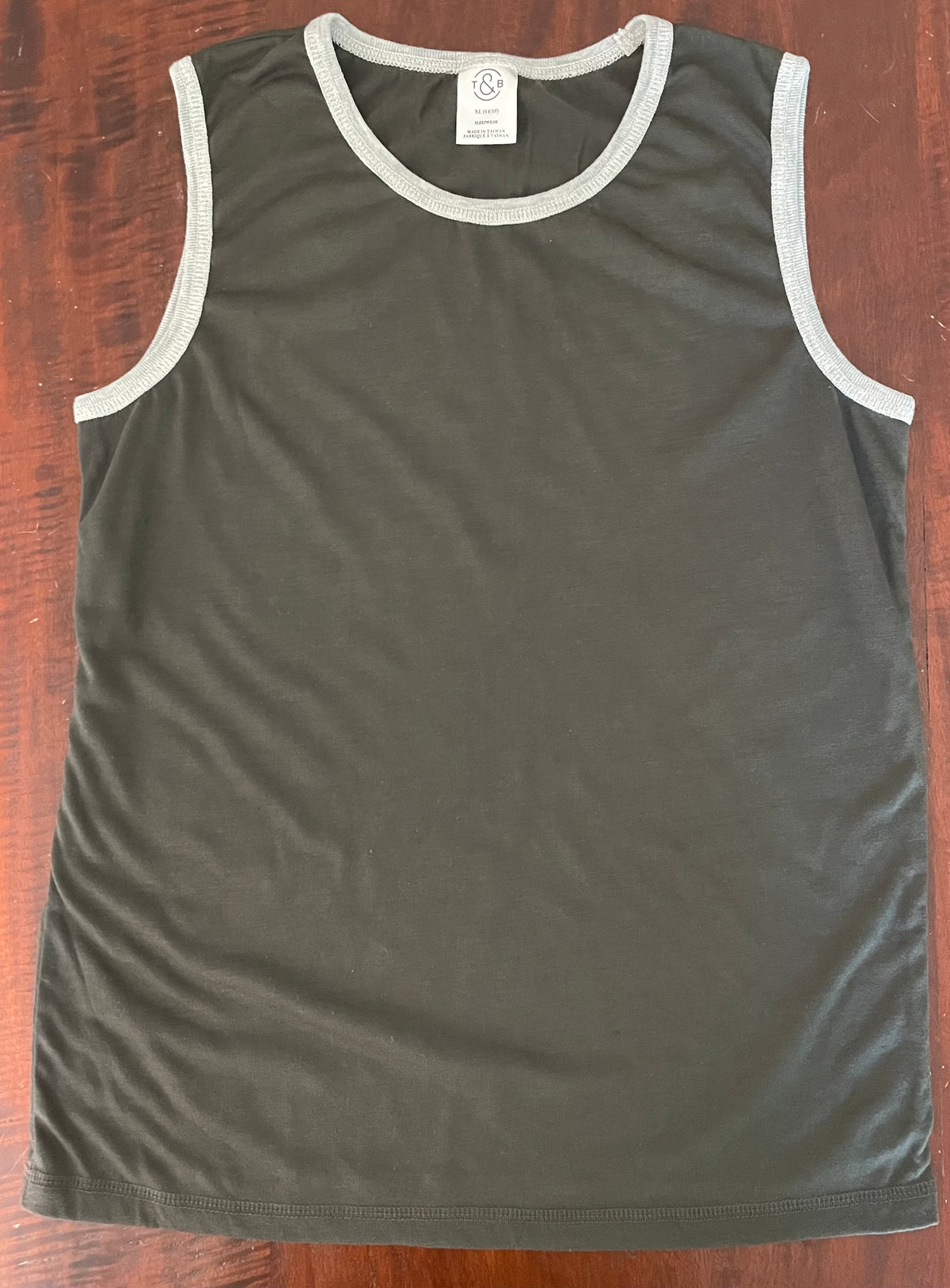 Gray sleeveless pajama top EUC - size Youth - 14 (XL)