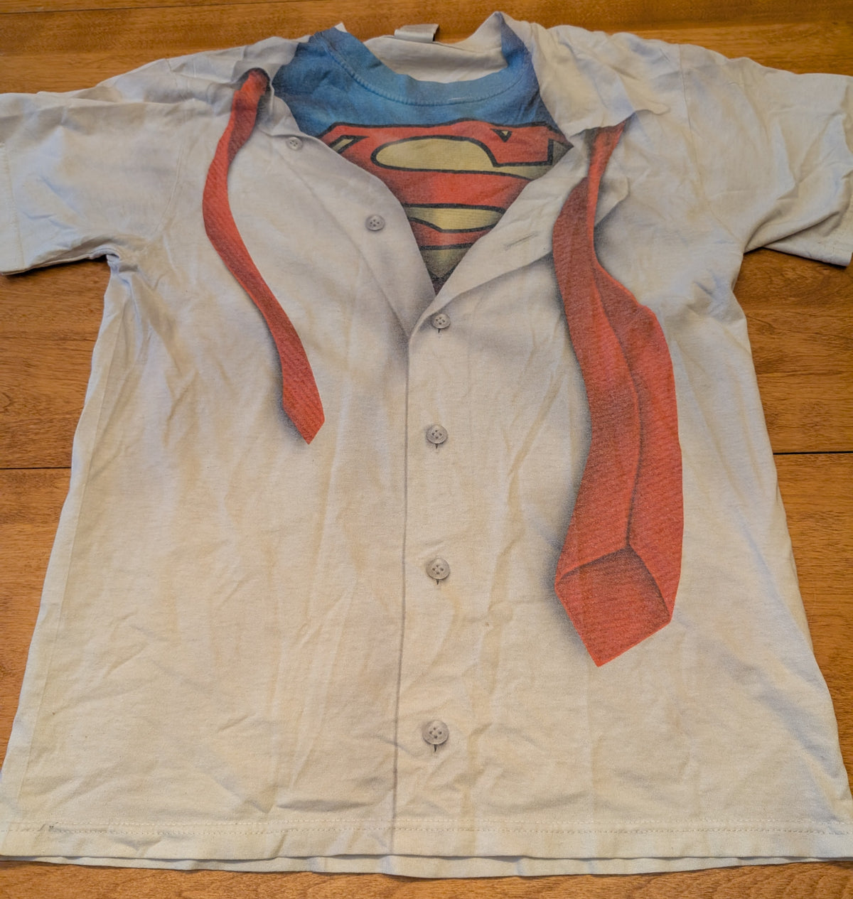 DC white tshirt Superman - size Teen/Men - M (32-34)