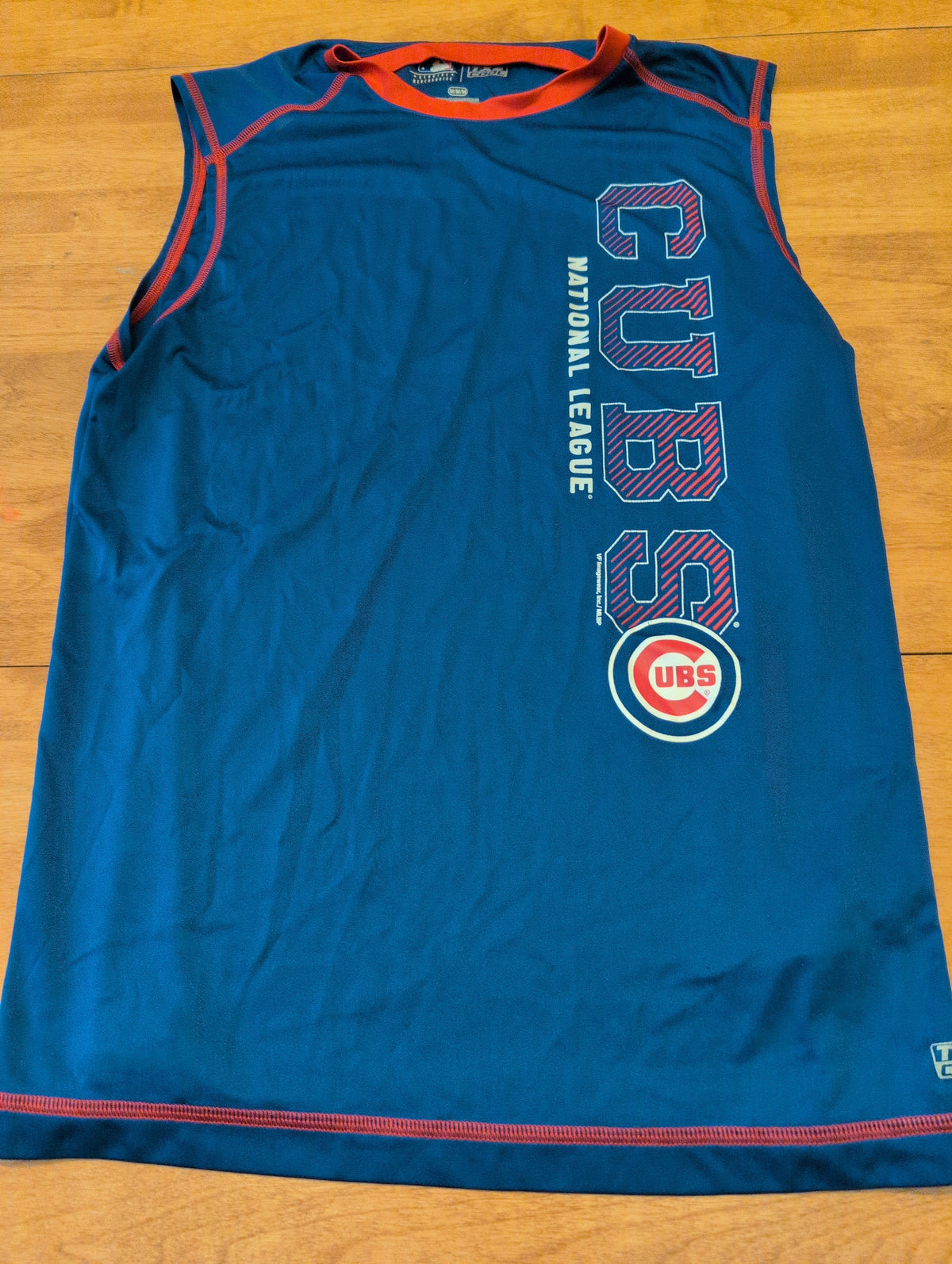 Blue Cubs tank - size Teen/Men - M (32-34)